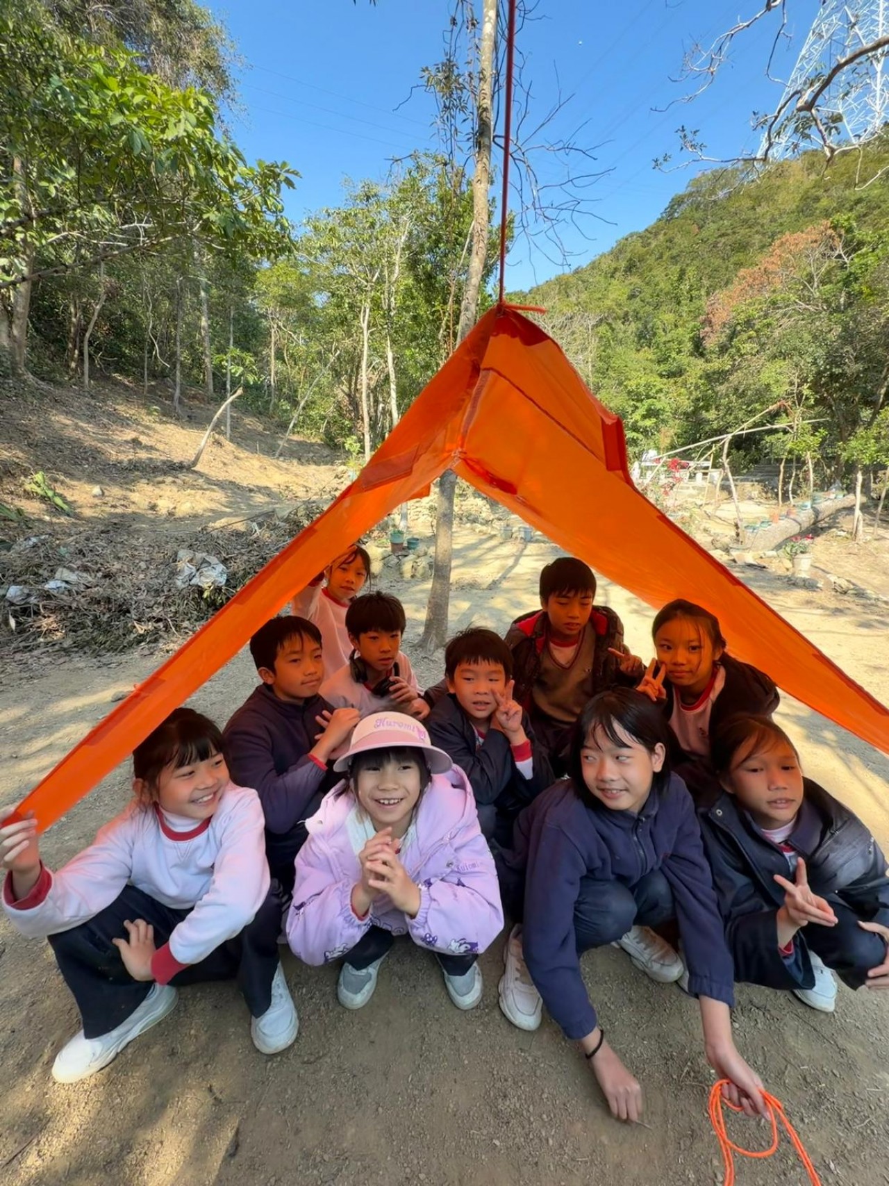 「區本計劃-野外求生歷奇體驗」